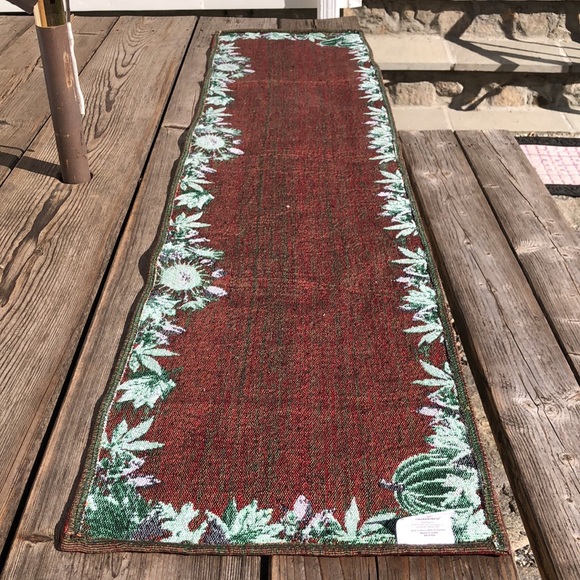 Table Runners, Set of Two - Picture 6 of 10